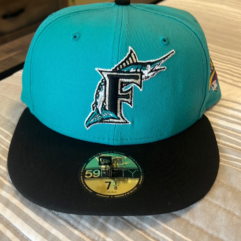Florida Marlins 1997 Cooperstown Collection Hat NWT size 7 1/8